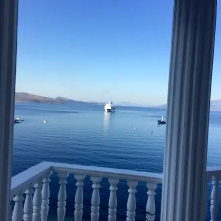 - 777 Hotel