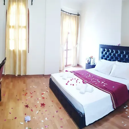 Hotel - 777 Sarande