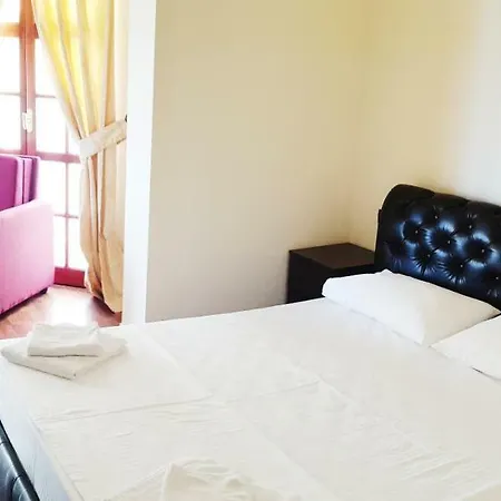 - 777 Hotel Sarande